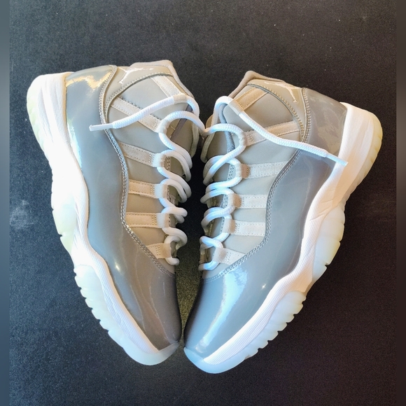 Air Jordan 11 Retro Cool Grey (2021) Men's size 9 - Picture 3 of 7